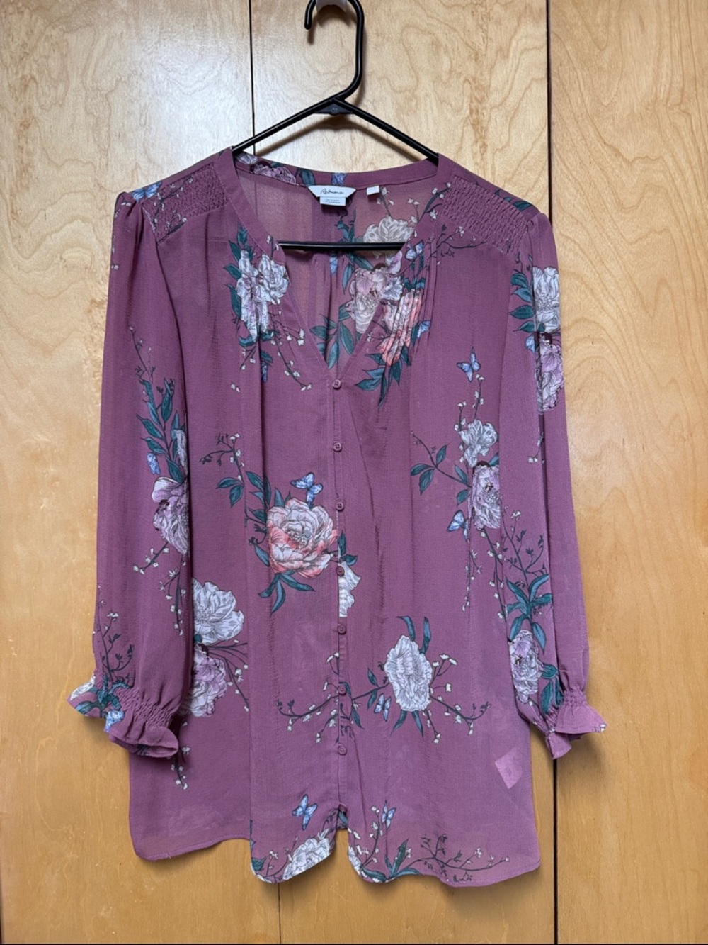 Reitmans floral blouse